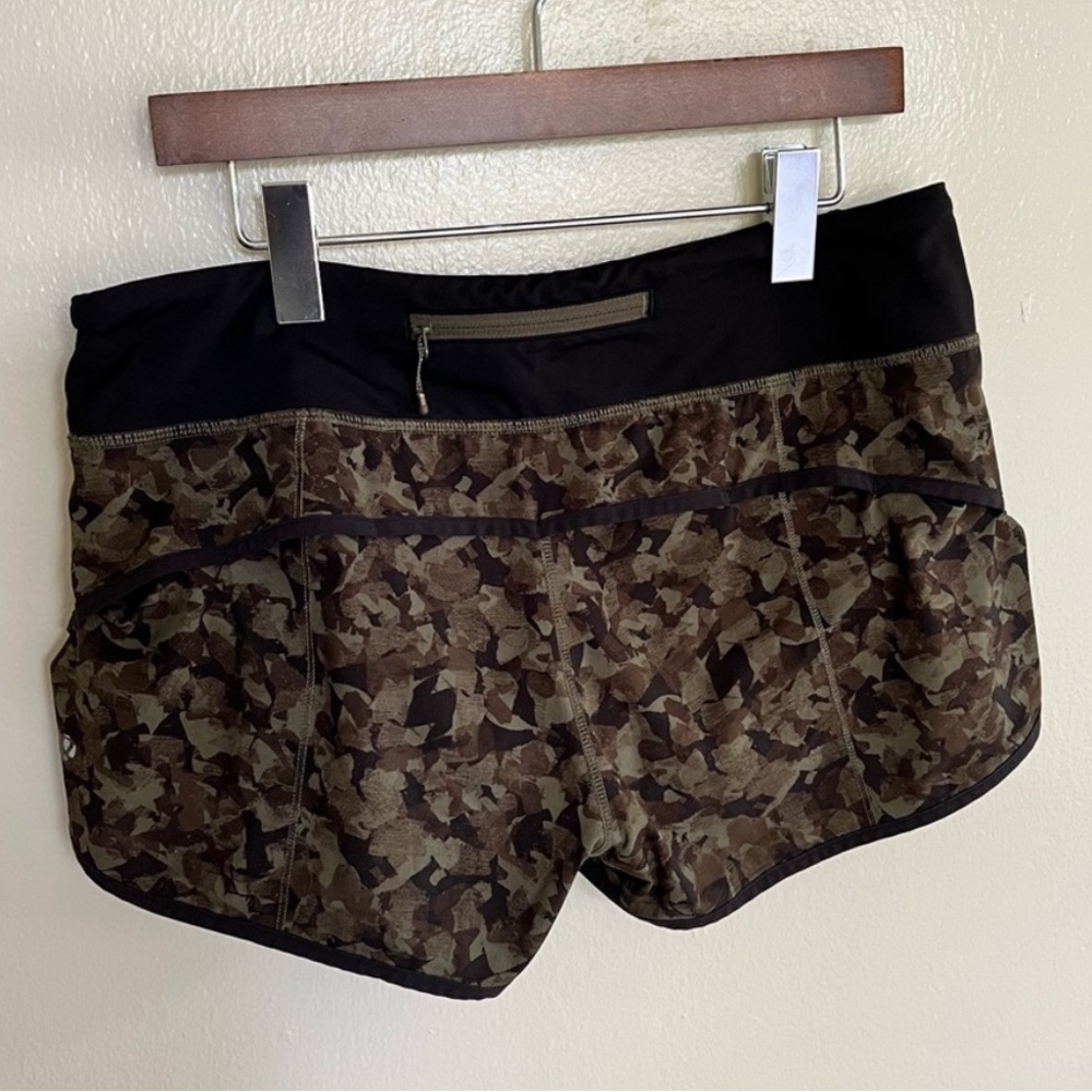 Lululemon Women’s Camo Athletic Shorts - Black Waistband
